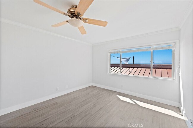 Foto del edificio - 2037 S Coast Hwy