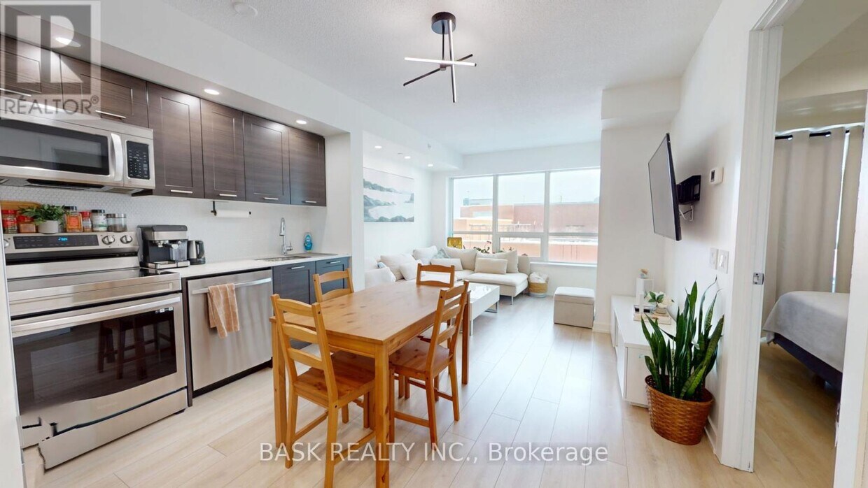 Photo principale - 2220-2220 Lake Shore Blvd W