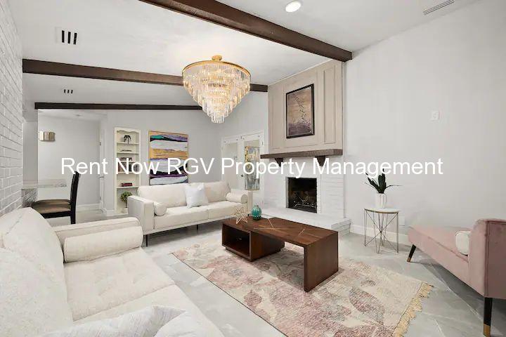 Primary Photo - 312 Xanthisma Ave