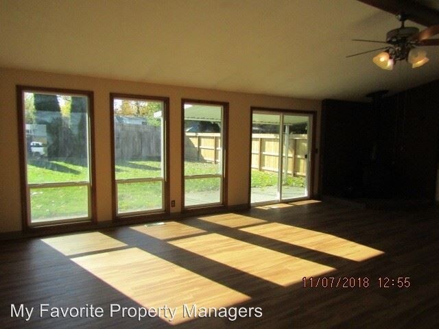 Primary Photo - 3 br, 2 bath House - 3054 Timothy Ave.