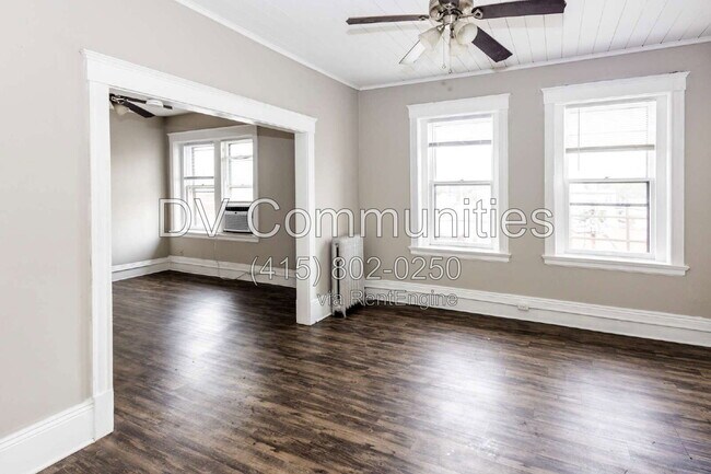 Foto del edificio - 4088 Erie St