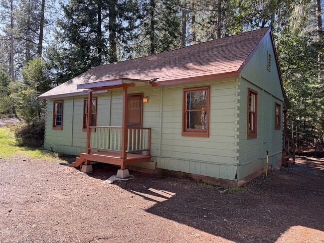 Building Photo - 1092 Winton Rd