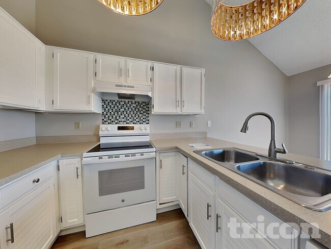 Foto del edificio - 12617 Julian St