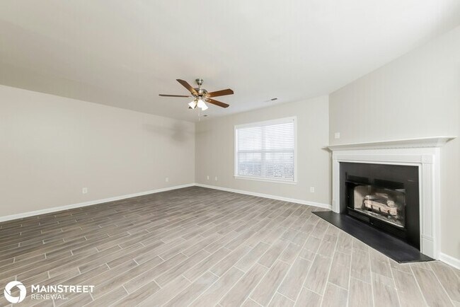 Foto del edificio - 1501 BIRKDALE CT, HIGH POINT, NC 27265