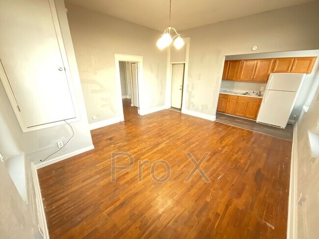 Building Photo - 34 S Main St