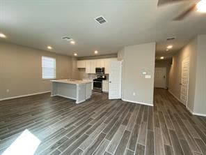 Building Photo - 211 Kinsley Wy