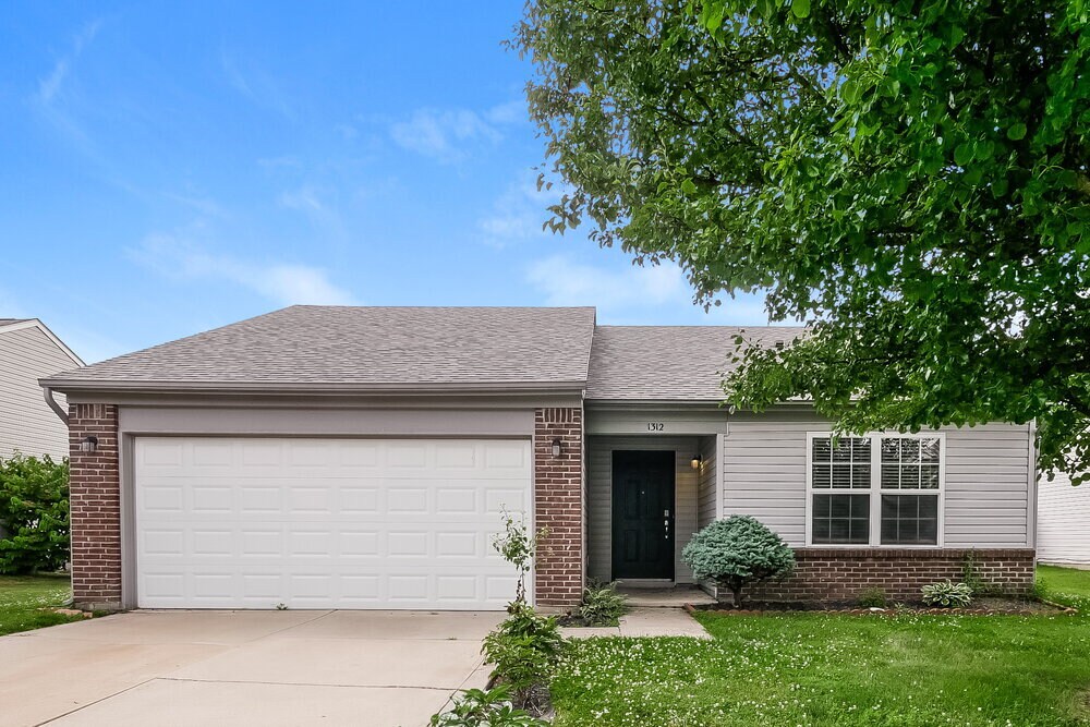 Foto principal - 1312 River Ridge Dr
