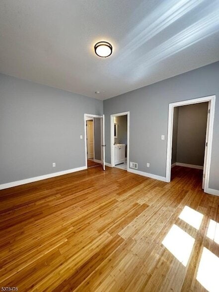 Building Photo - 149 Myrtle Ave