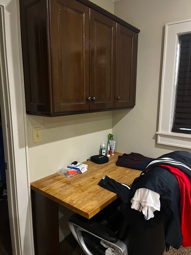 Building Photo - 1549 Lake Koinonia Dr