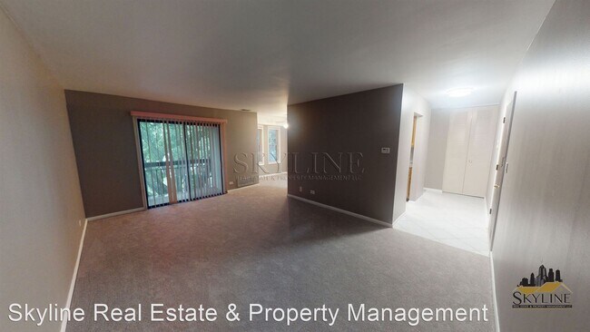 Foto del edificio - 2287 Country Club Dr
