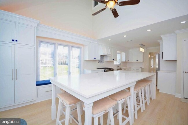 Building Photo - 2501 Eastern Point Ct