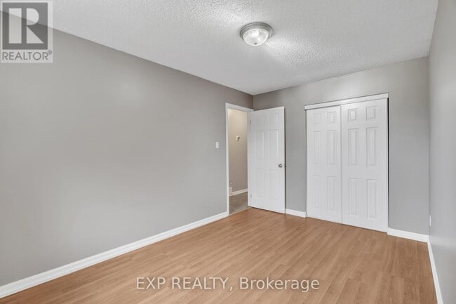Building Photo - 244 Bradley Ave