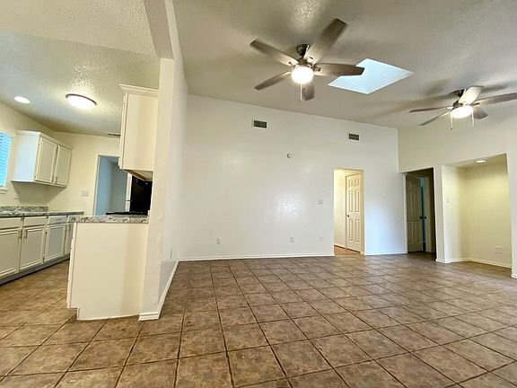 Building Photo - 1415 Reynoldston Ln