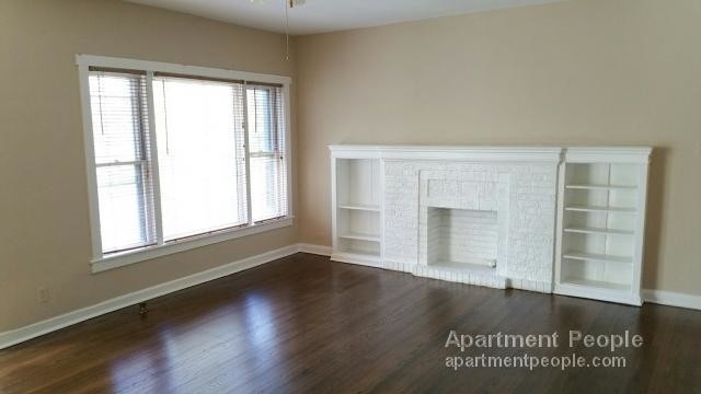Primary Photo - Beautiful Evanston 2BR with Backyard!