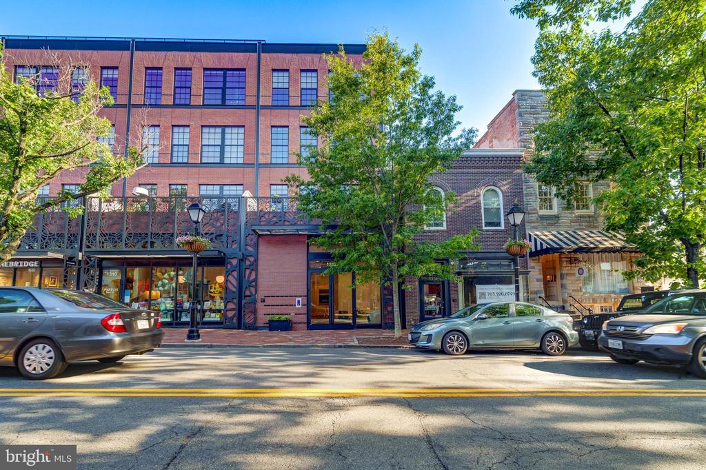 Primary Photo - 1312 King St