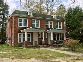 Building Photo - 501-3-503 Harden St