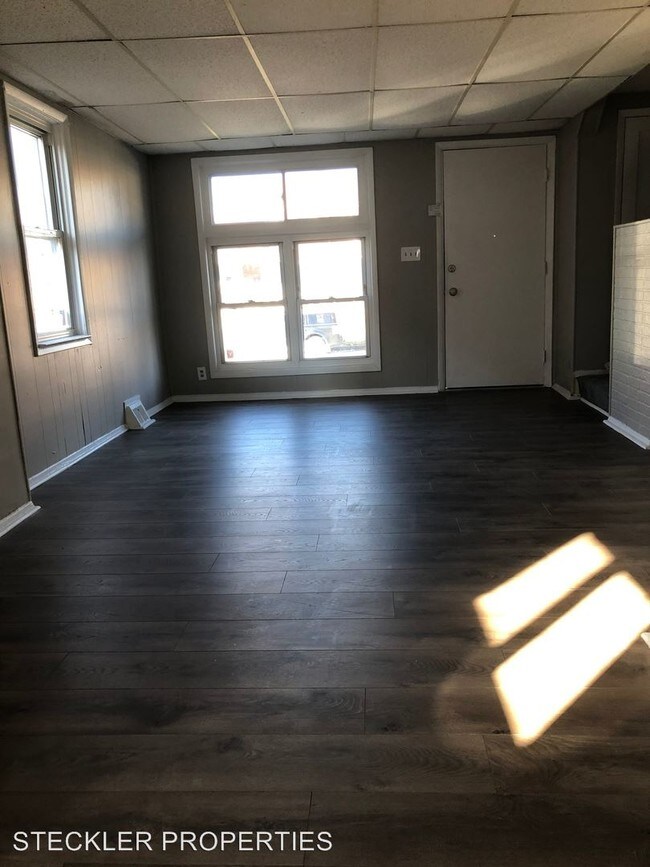 Building Photo - 3 br, 1 bath House - 7827 St Fabian Lane