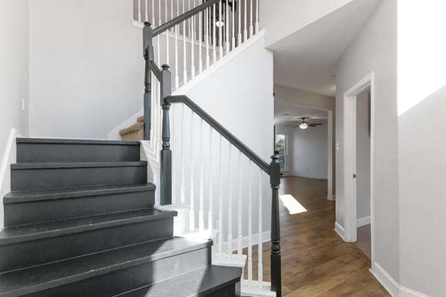 Building Photo - 8359 Sequoia Way