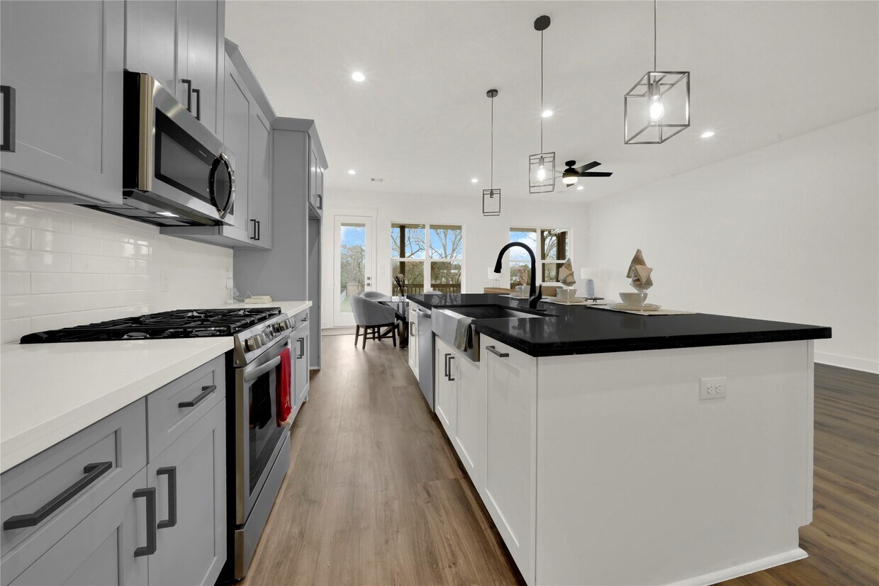 Foto principal - 4916 Lavender St