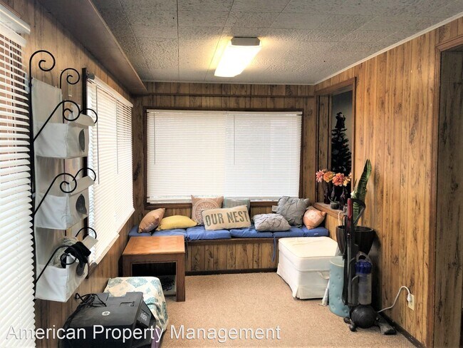 Foto del edificio - 3 br, 1 bath House - 912 N 10th St