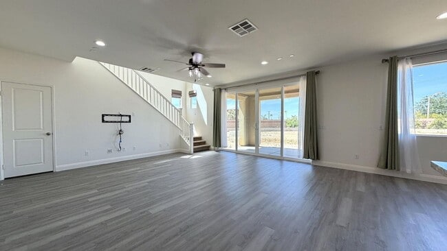 Building Photo - 1317 Alpine Ave