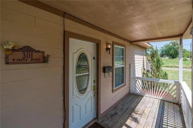 Foto del edificio - 301 W Austin Ave