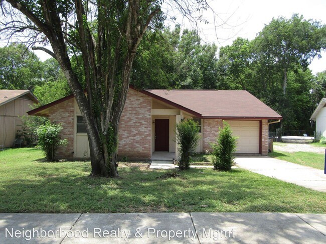 Foto del edificio - 3 br, 2 bath House - 5226 PINE PLACE