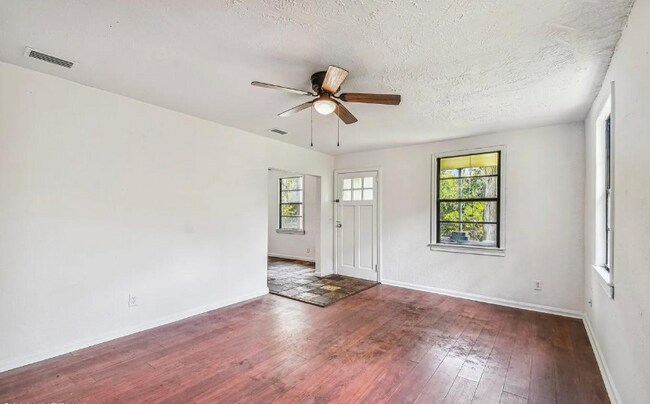 Building Photo - 1176 Dancy St