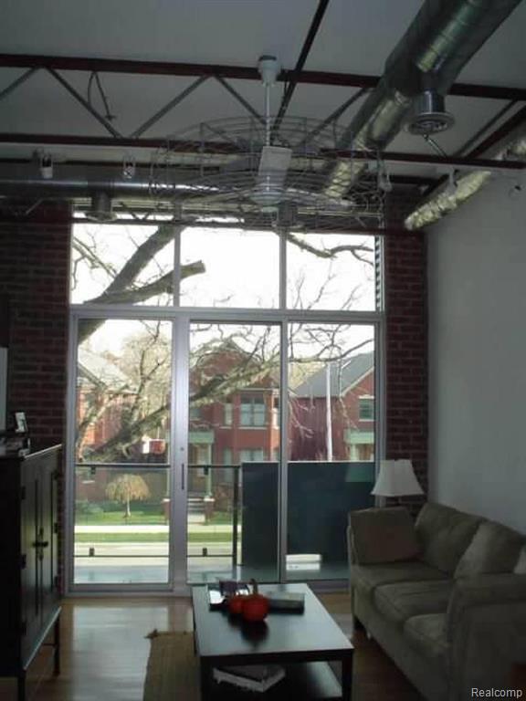 Building Photo - 614 S Troy St