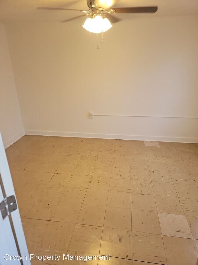 Building Photo - 1 br, 1 bath House - 69 Lexington Drive D-2