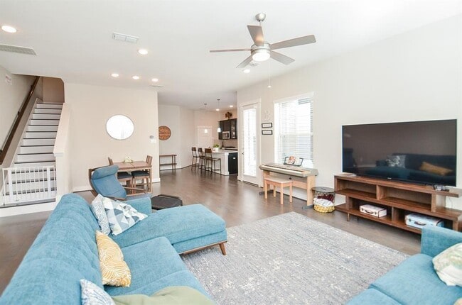 Building Photo - 12538 Holly Blue Ln