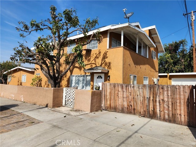 Primary Photo - 5402 N Duxford Ave