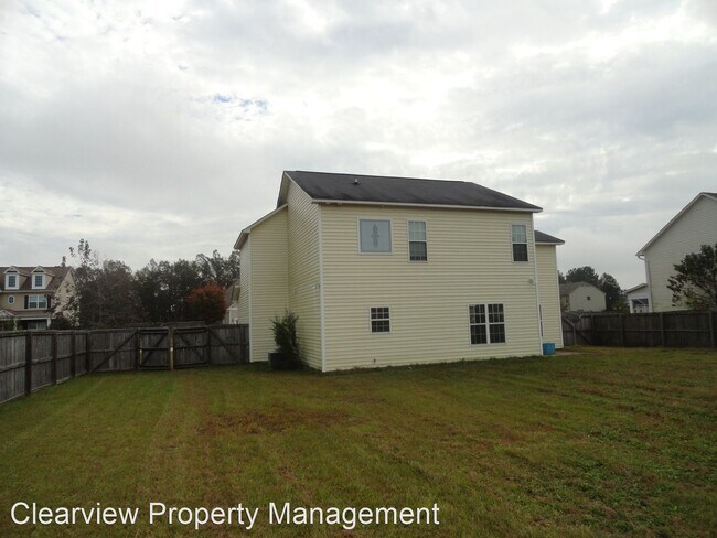 Building Photo - 3 br, 2.5 bath House - 173 Feathers Lane