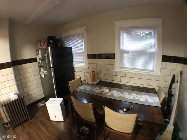 Foto del edificio - 909 Brookline Blvd