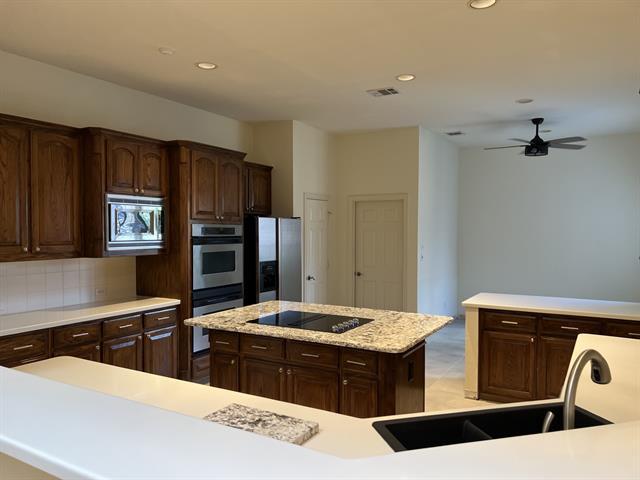 Building Photo - 2536 Prestonwood Dr