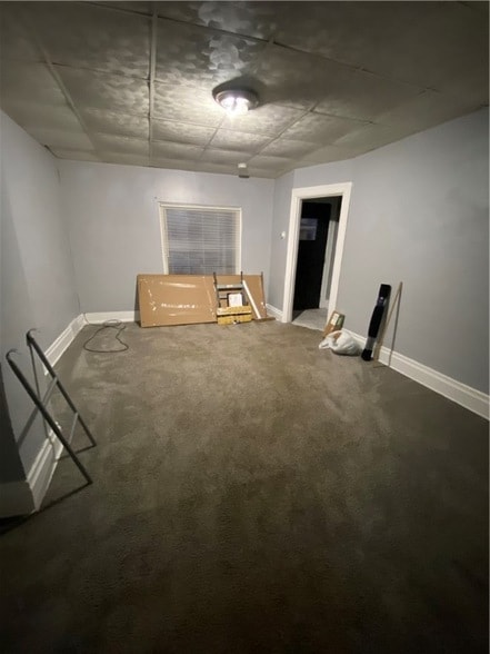 Building Photo - 813 Dohrman St