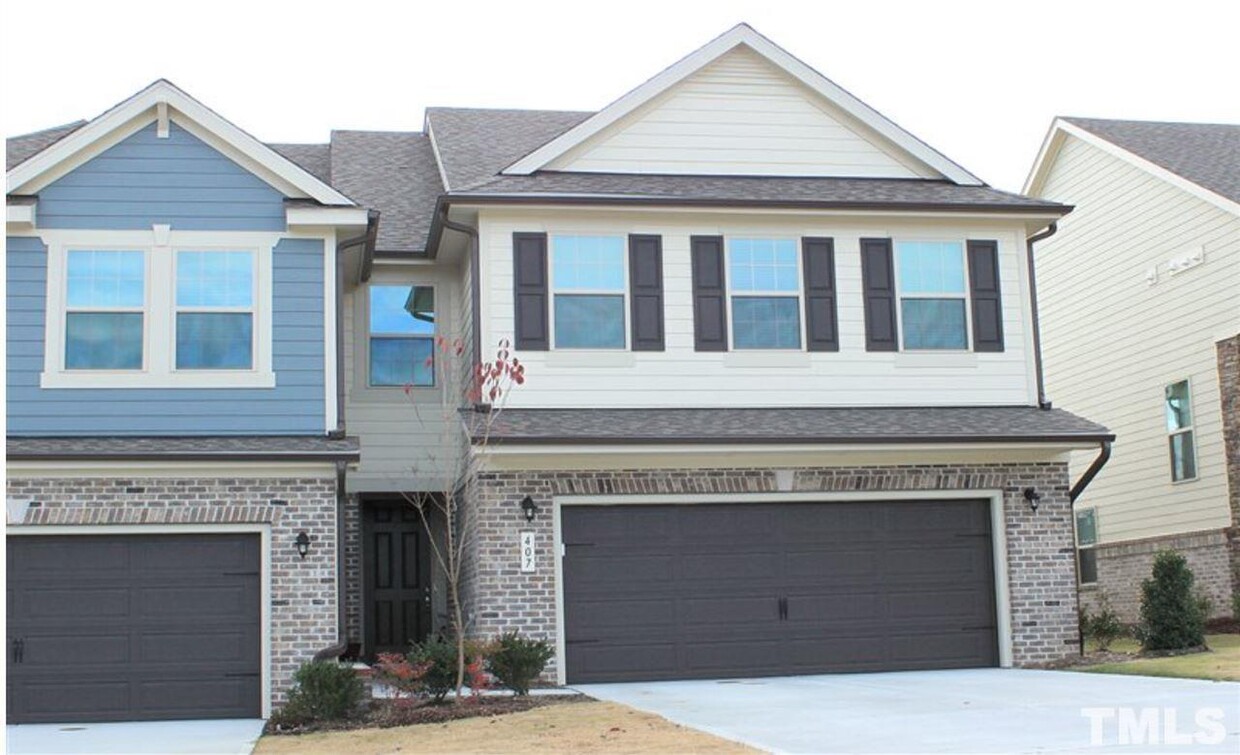 Primary Photo - 407 Boscawen Ln