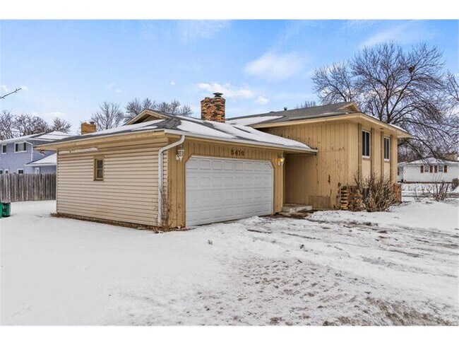 Building Photo - 5416 Brookdale Dr N