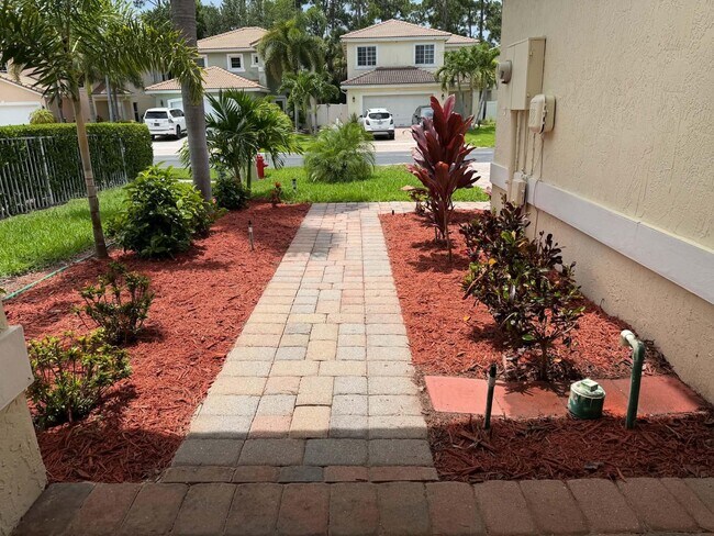 Building Photo - 6355 Adriatic Way