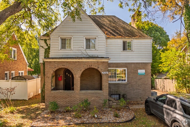 Building Photo - 1532 Packard St