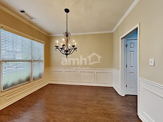 Building Photo - 2263 Worrall Hill Dr