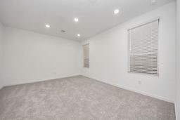 Building Photo - 904 Capracotta Dr