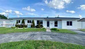Foto del edificio - 8320 SW 13th Terrace