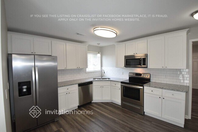 Foto del edificio - 145 Brookstone Dr