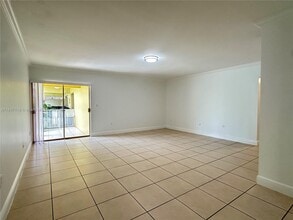 Building Photo - 2536 Van Buren St