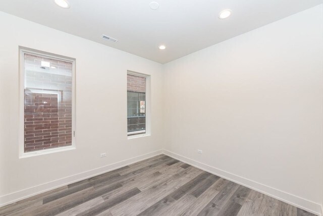 Building Photo - 1233 N Bosworth Ave
