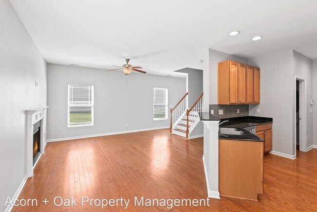 Building Photo - 3 br, 2.5 bath House - 705 Keystone Park D...
