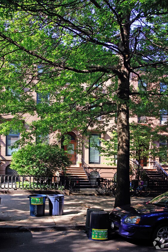 Foto del edificio - 386 3rd St