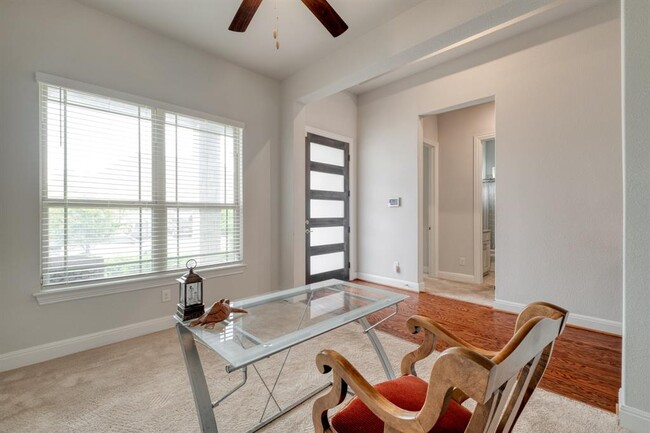 Foto del edificio - 18012 Leccion Dr