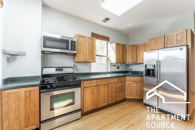 Foto del edificio - 2 bedroom in Chicago IL 60618